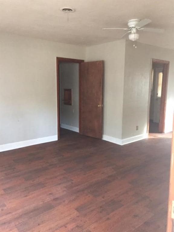 Foto del edificio - 2359 Vermillion Dr