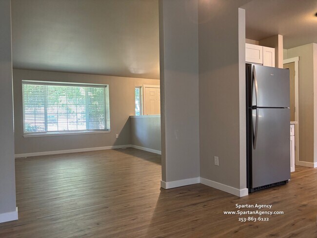 Foto del edificio - 13419 107th Ave Ct E