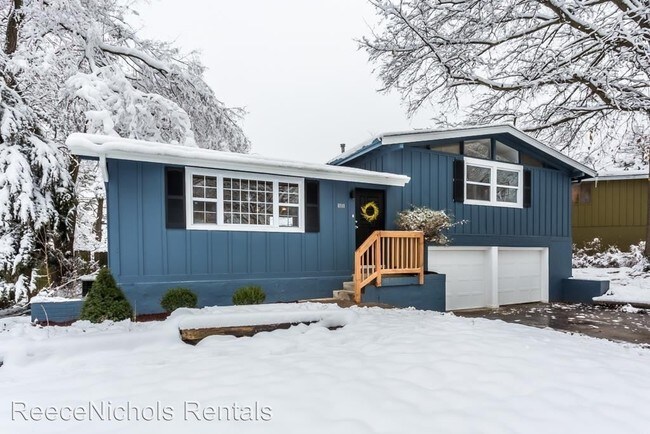 Building Photo - 3 br, 2.5 bath House - 6910 Slater St.
