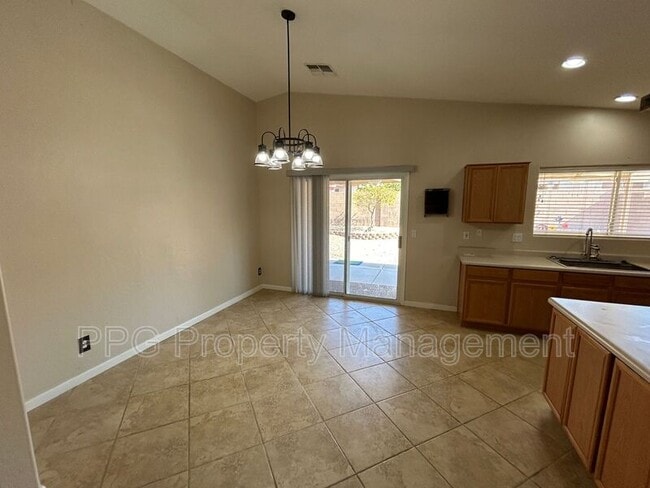 Building Photo - 16416 W Cottonwood St