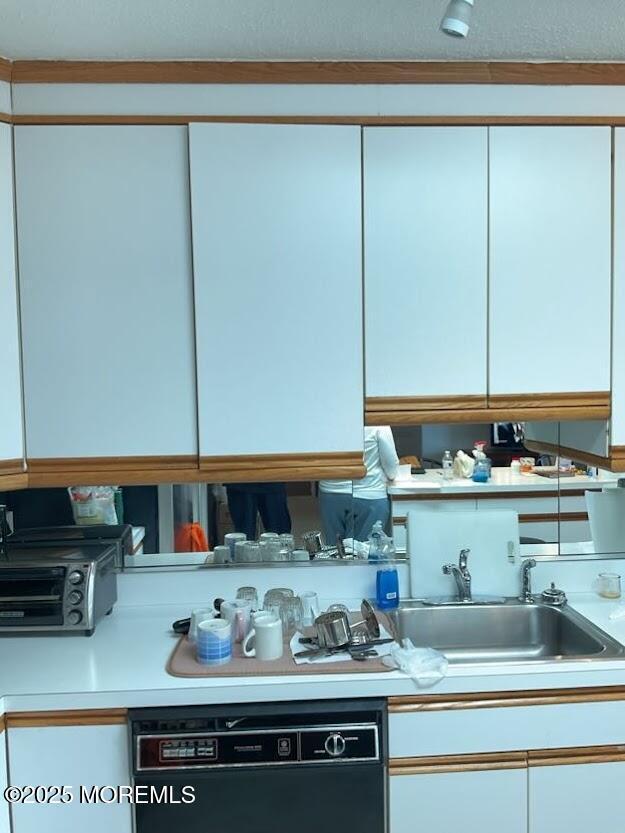 Foto del edificio - 1 Channel Dr