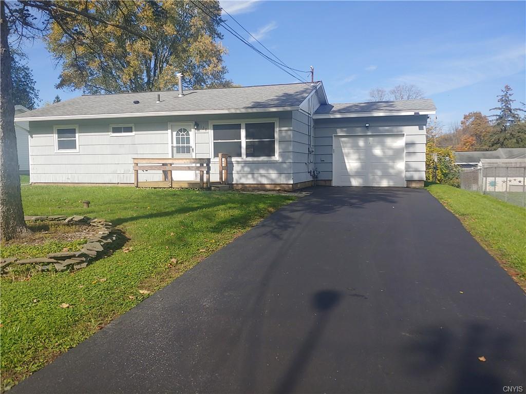 Primary Photo - 128 Baker Blvd