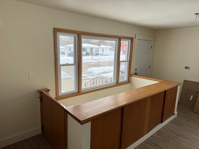 Foto del edificio - 4106 Victory Ave