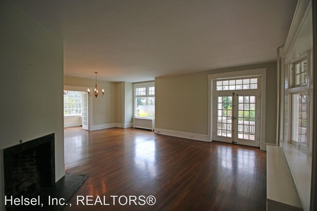 Foto del edificio - 4 br, 3.5 bath House - 2315 Magnolia Drive