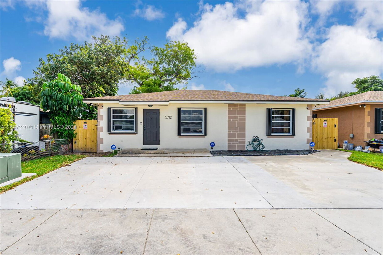 Foto principal - 5712 SW 39th St