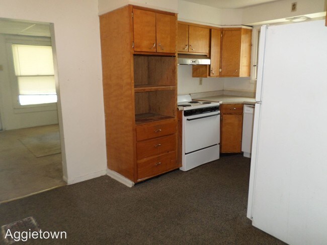 Building Photo - 1207 Vattier Street