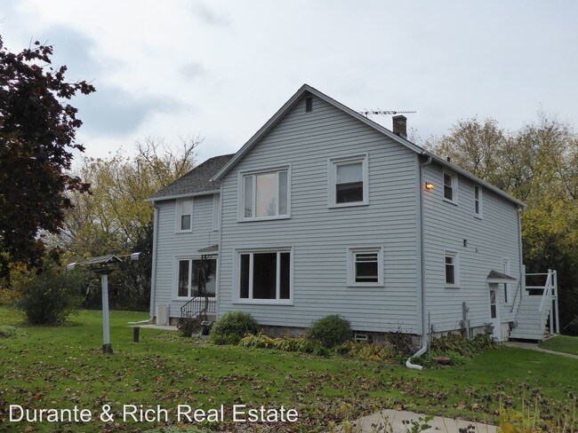 Foto del edificio - 3 br, 1 bath House - 4238 Nicholson Rd