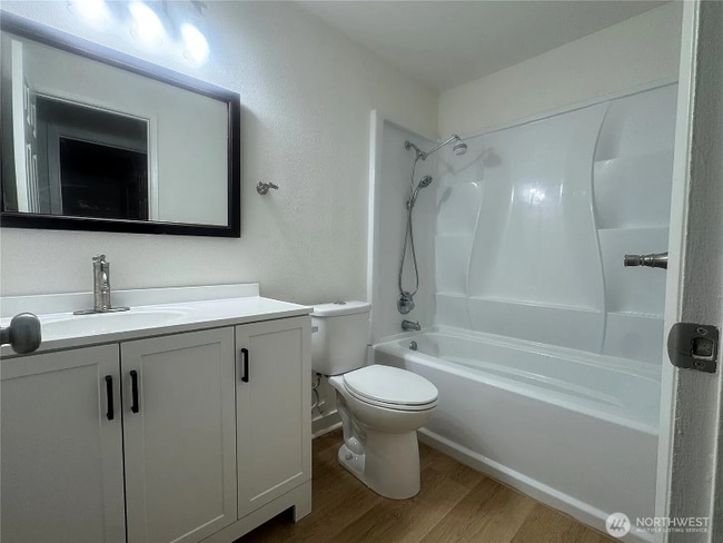 Foto del edificio - 14600 SE 176th St