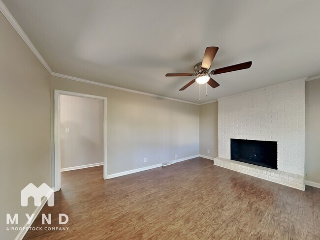 Foto del edificio - 3581 Travis Ln NW