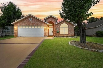Building Photo - 2608 Trent Trail