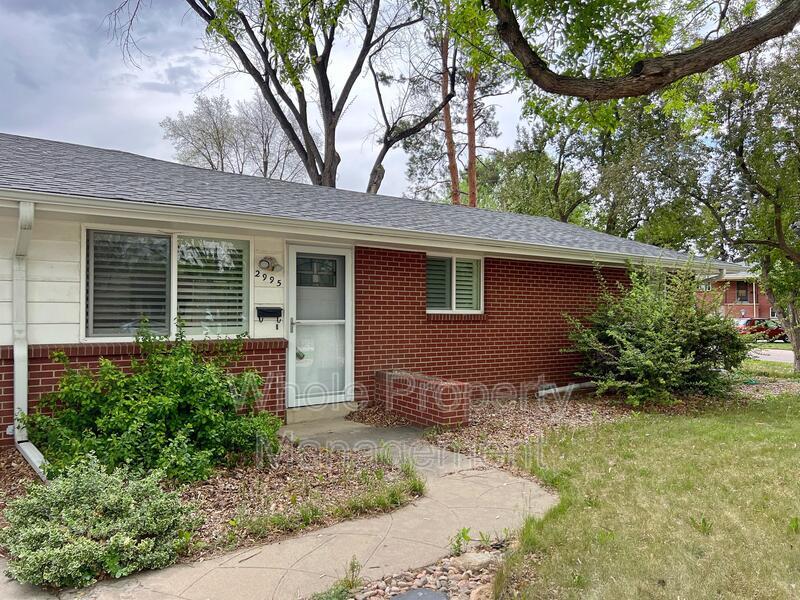 Primary Photo - 2995 Kendall St