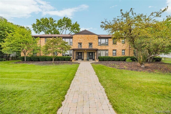 Foto del edificio - 617 E Lincoln Ave
