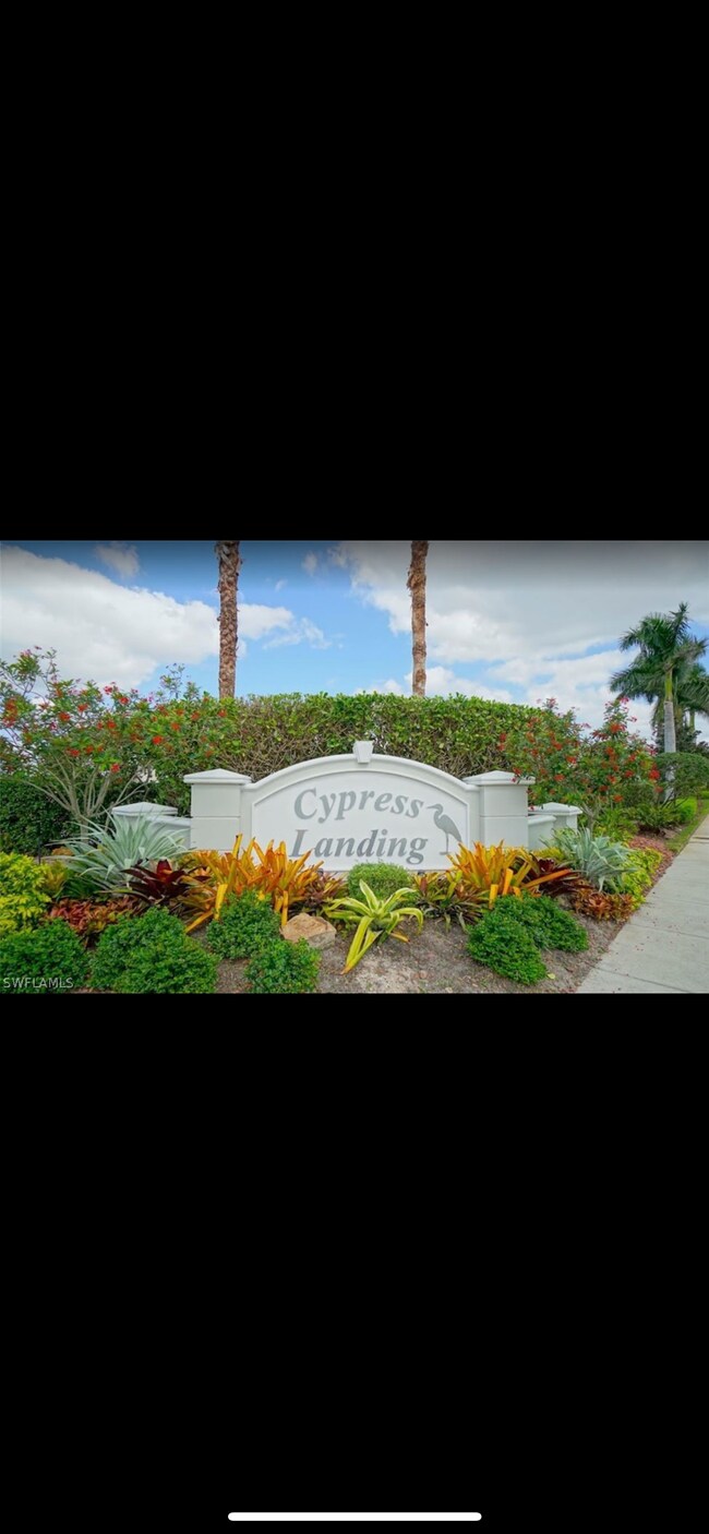 Building Photo - 8089 Pacific Beach Dr