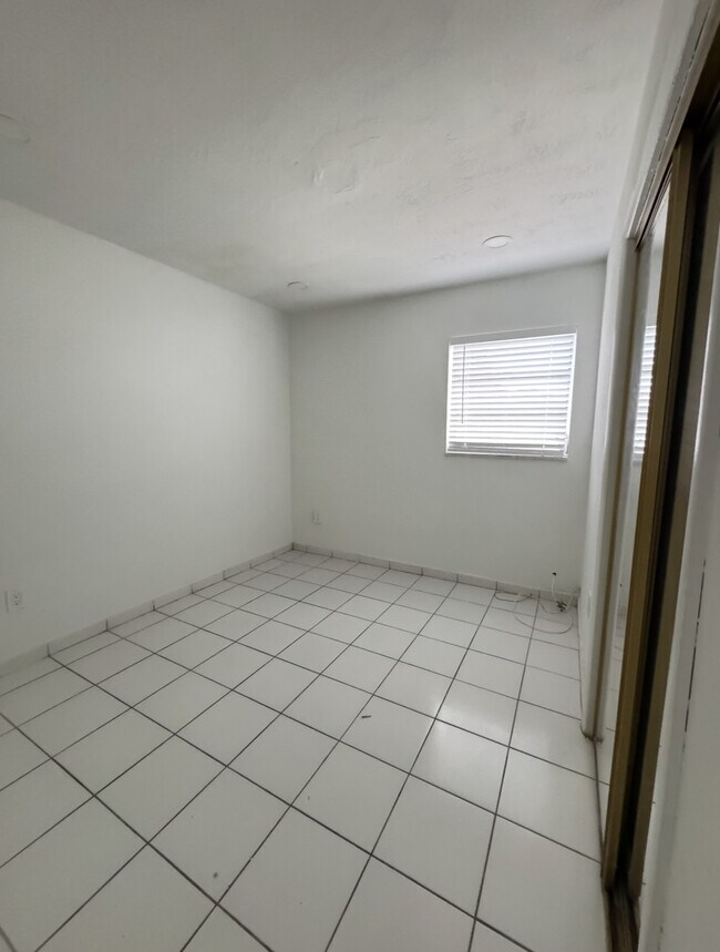 Building Photo - 17320 NW 47th Ave