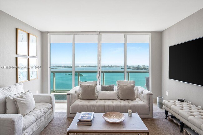 Foto del edificio - 1800 N Bayshore Dr