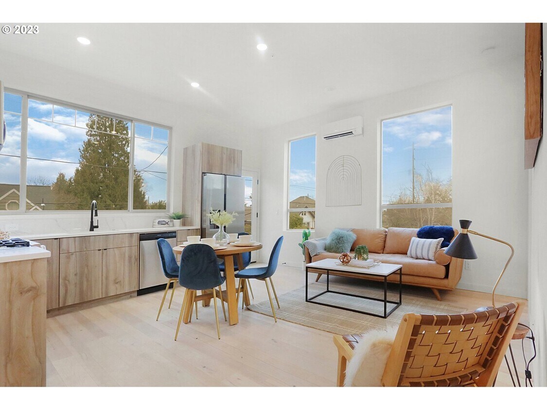 Foto principal - 6610 N Greenwich Ave