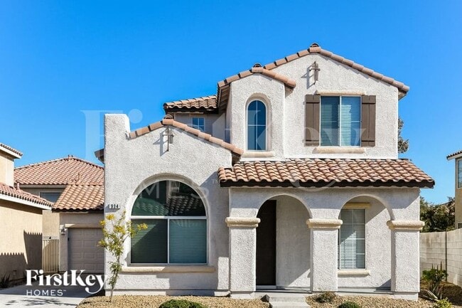 Building Photo - 934 E Shady Charmer Ave