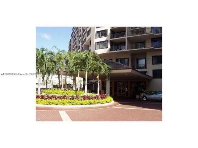 Building Photo - 540 Brickell Key Dr