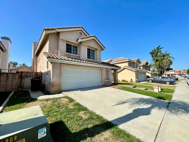 Building Photo - 13713 Balboa Ct
