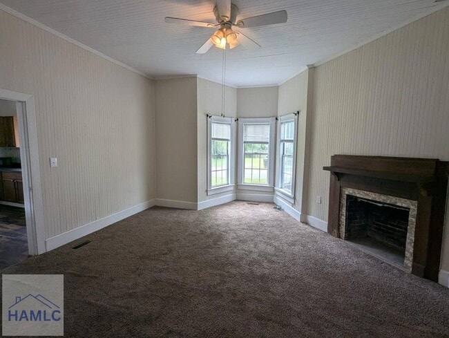 Foto del edificio - 414 N Caswell St