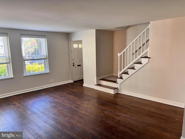 Foto del edificio - 4310 36th St S