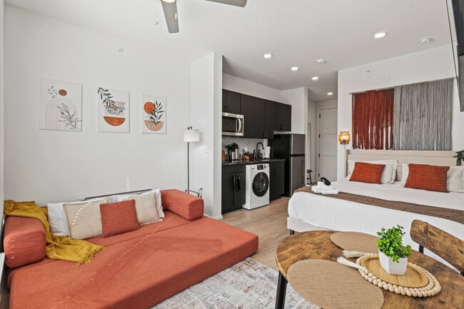 Foto del edificio - 596 W 9th St