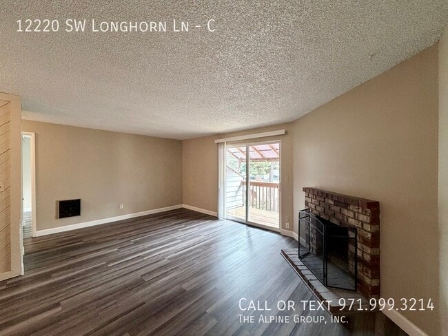 Building Photo - 12220 SW Longhorn Ln