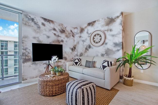 Building Photo - 3900 Biscayne Blvd