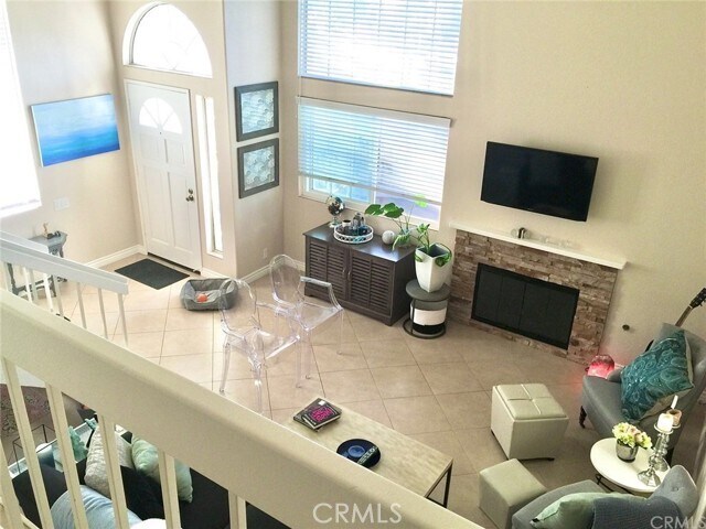 Building Photo - 8105 Surfline Dr