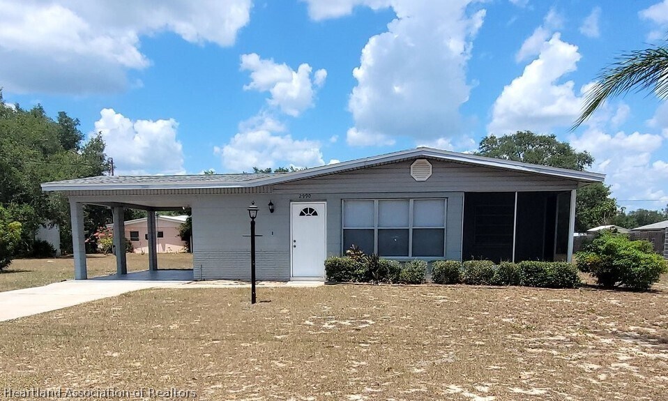 Primary Photo - 2990 W Lake Chilton Dr