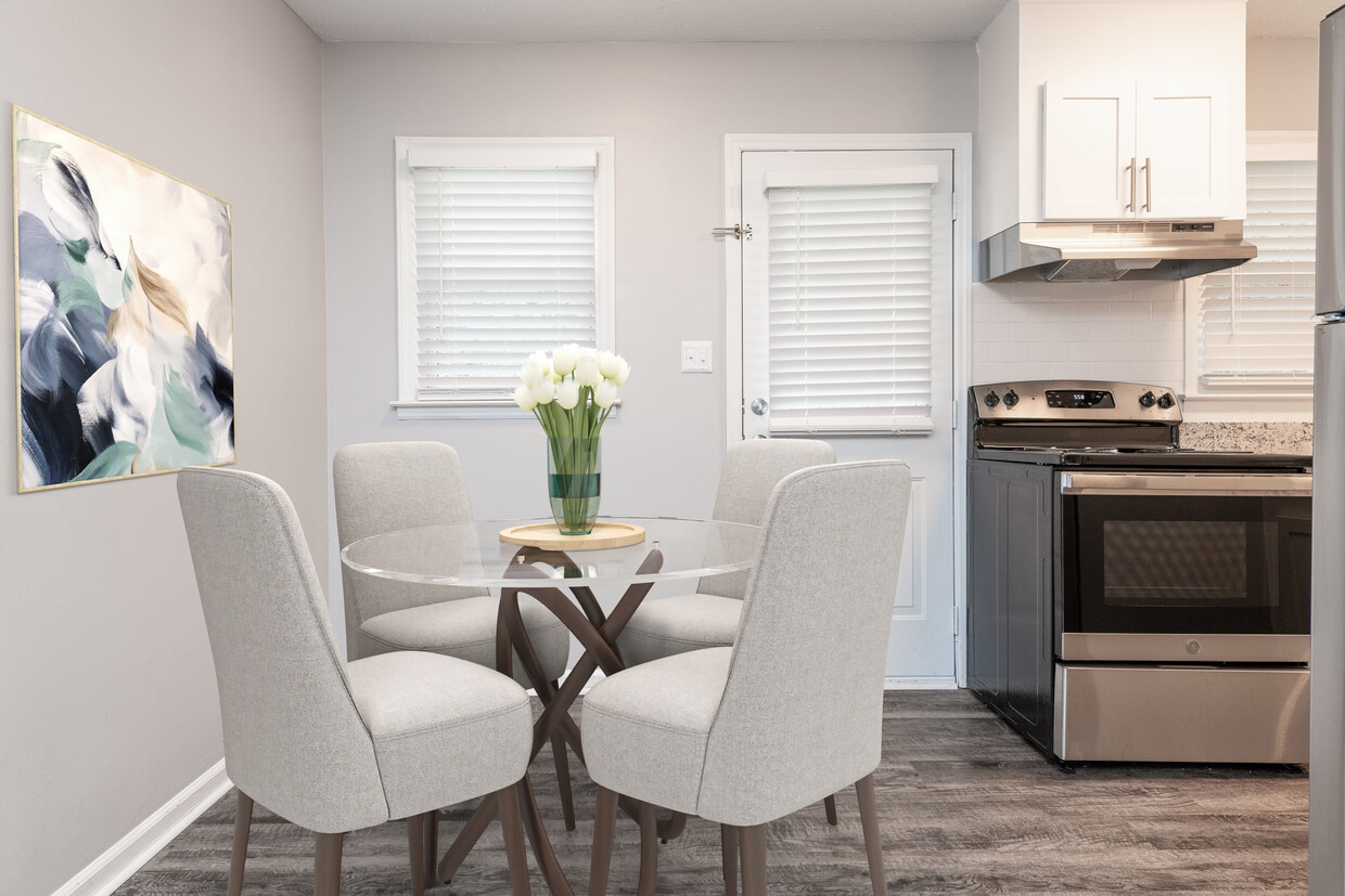 Foto principal - Sage Pointe Apartments and Townhomes