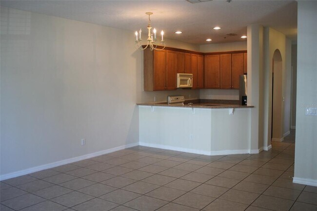 Building Photo - 3209 Villa Strada Wy