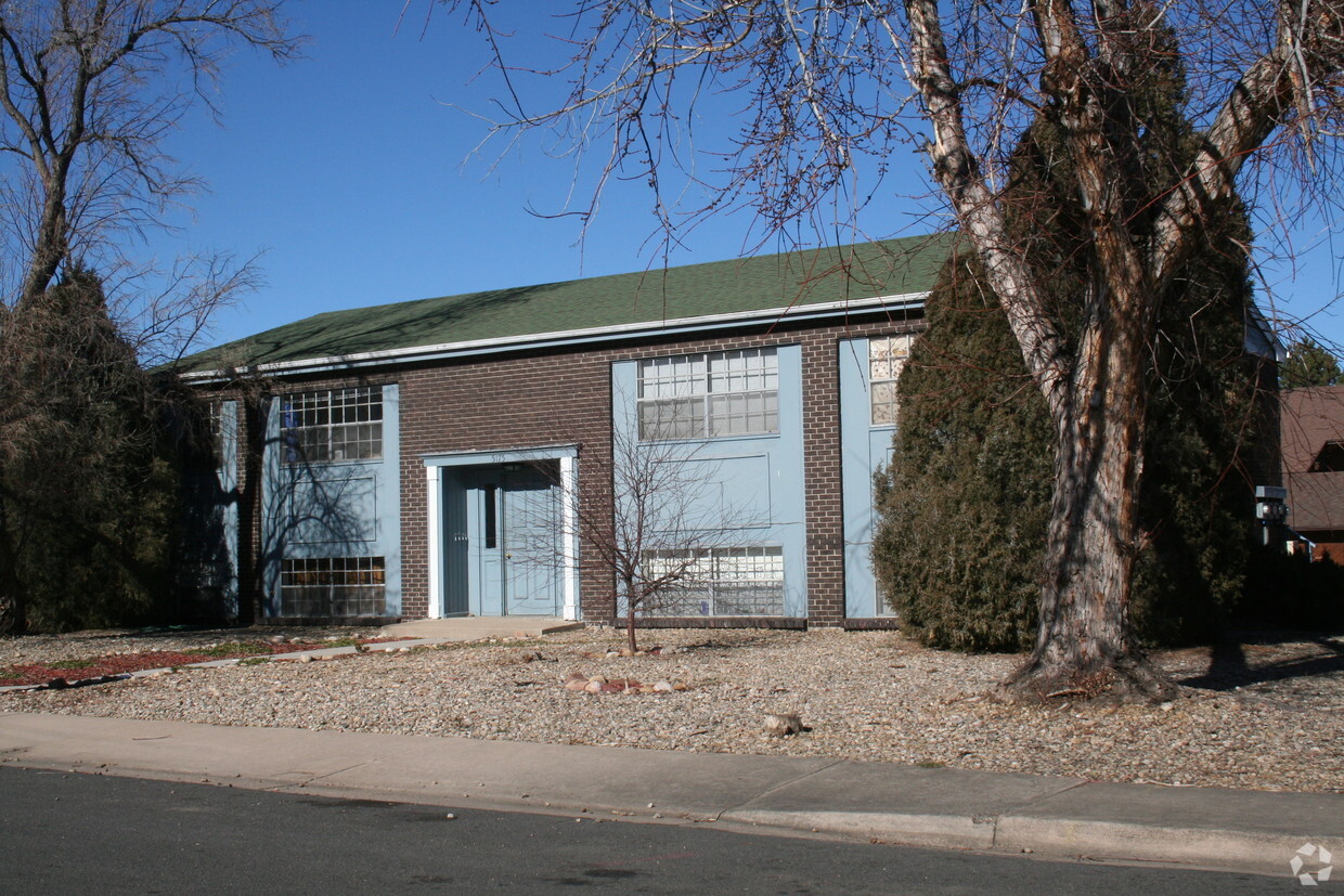 Building Photo - 5175 Santa Clara Pl