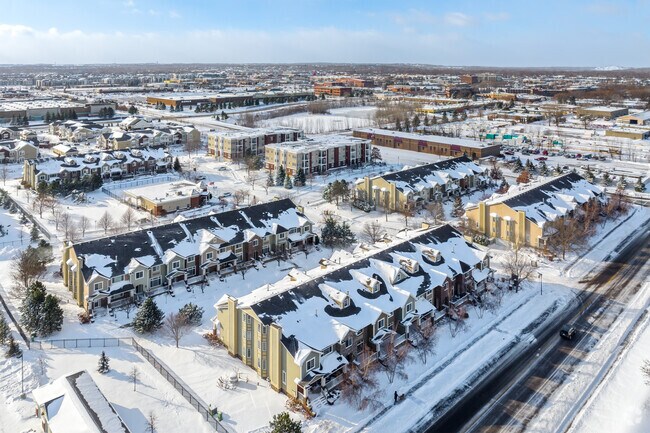 Foto del edificio - 14572 Florissant Path