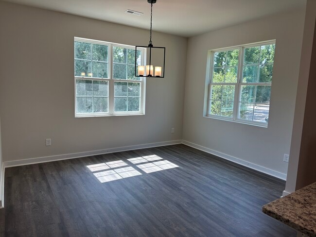 Dining Room - 810 Laurel Gate Dr