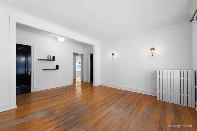 Foto del edificio - 726 Hinman Ave