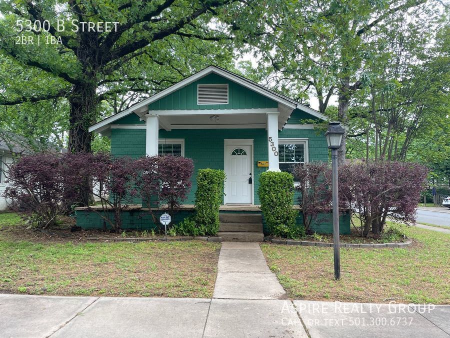Primary Photo - Cozy 2 Bedroom Cottage in Hillcrest, Littl...