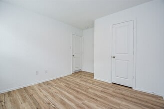 Building Photo - 26627 Wilderye Cv Ln