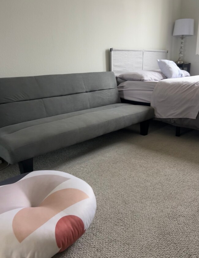 Foto del edificio - 1596 Tucker St