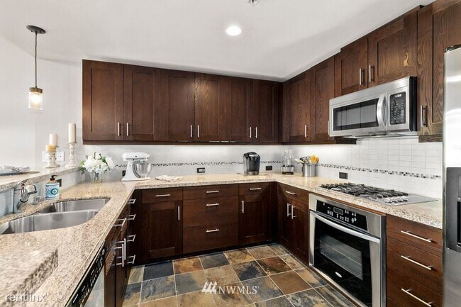Foto del edificio - 1 br, 1 bath Condo - 1515 Dock St Unit 609