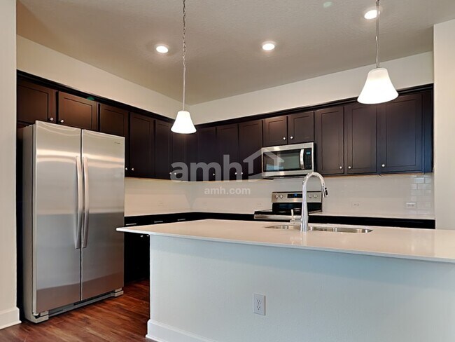 Building Photo - 3131 Bridge Haven Dr