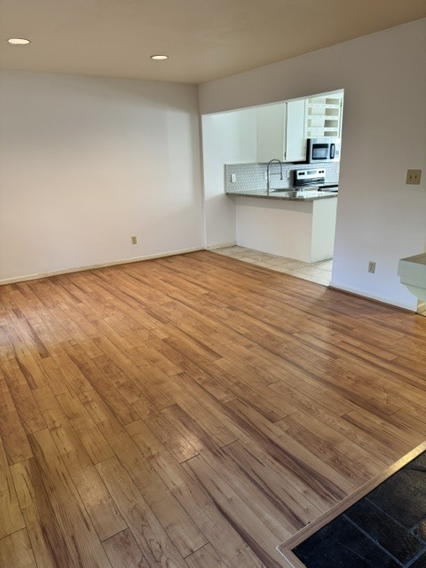 Building Photo - 765 Exton Ct