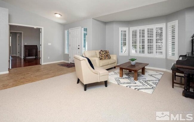 Building Photo - 31 Wisteria Ct