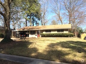 Building Photo - 3046 Hoyte Dr