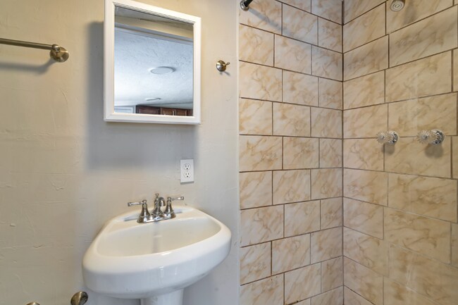 Foto del edificio - 5820 N 35th Ave