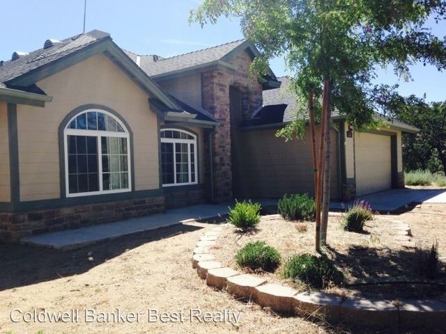 Building Photo - 4 br, 2 bath House - 24381 Jacaranda Dr.