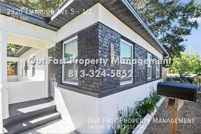 Foto del edificio - 2920 Emerson Ave S