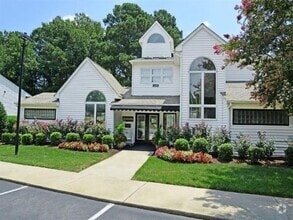 Building Photo - Huntington Apartments