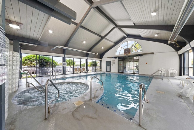 Foto del edificio - 24800 Perdido Beach Blvd