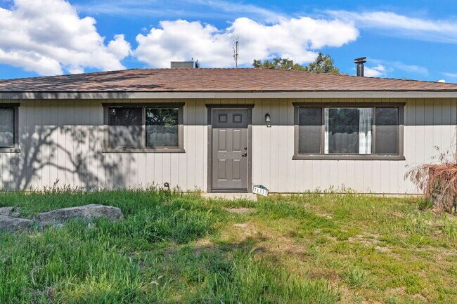 Foto del edificio - 31331 Auberry Rd